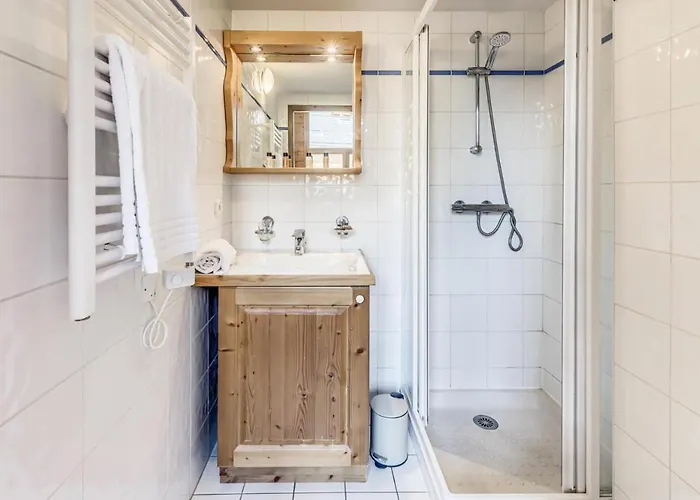 Les Alpages - 4 Pieces Pour 8 Personnes Mae-9193 *